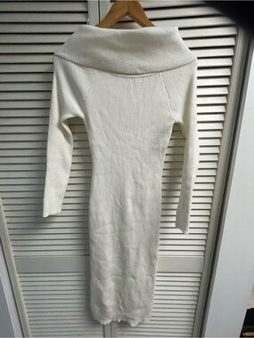 Women's White Off-Shoulder Ribbed Knit Sweater Long  Dress